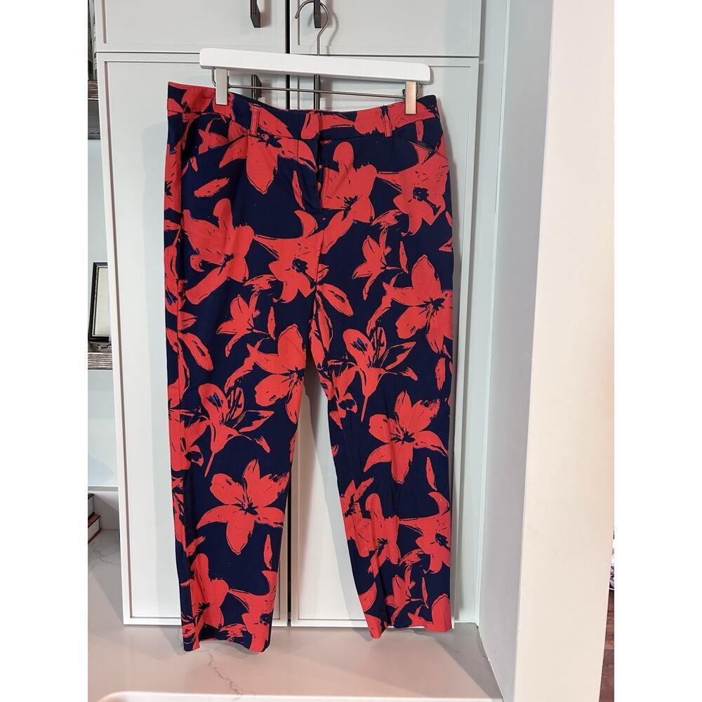 Zac & Rachel (8) Ladies Floral Trousers Pants Blue‎ withe red lillies Mid Rise
